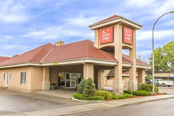 Exterior view - Econo Lodge Inn & Suites Lethbridge
