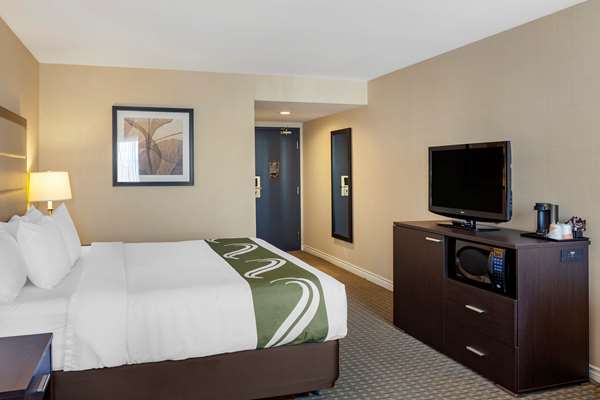  - Quality Inn Toronto Airport West Mississauga