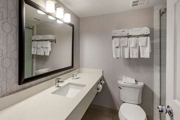  - Quality Inn Toronto Airport West Mississauga