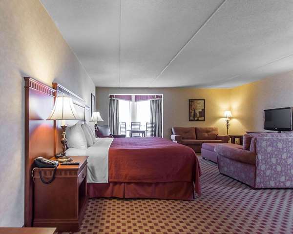  - Quality Inn Bay Front Sault Ste Marie