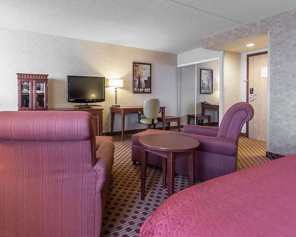  - Quality Inn Bay Front Sault Ste Marie