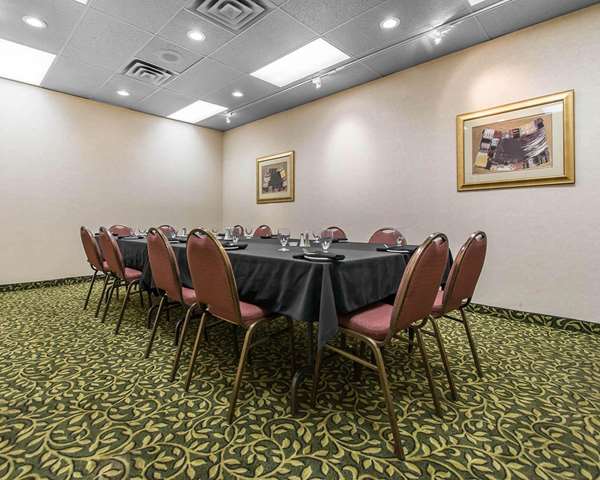 - Quality Inn Bay Front Sault Ste Marie