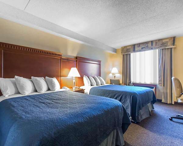  - Quality Inn Bay Front Sault Ste Marie