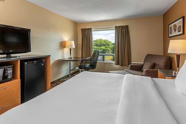  - Comfort Inn West Edmonton