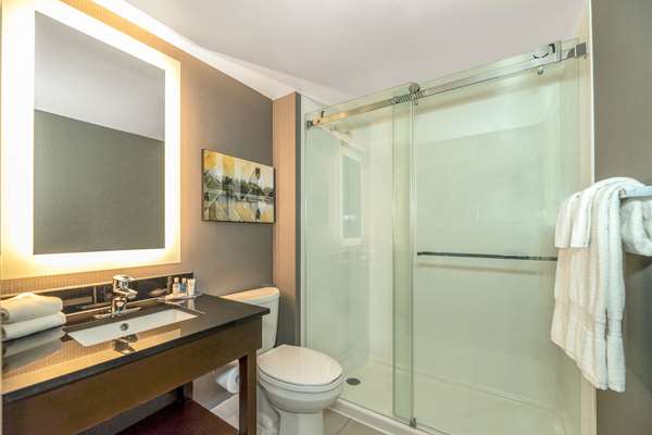  - Comfort Inn Winnipeg Airport