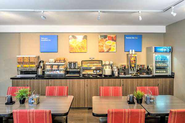 Amenities - Comfort Inn Winnipeg Airport