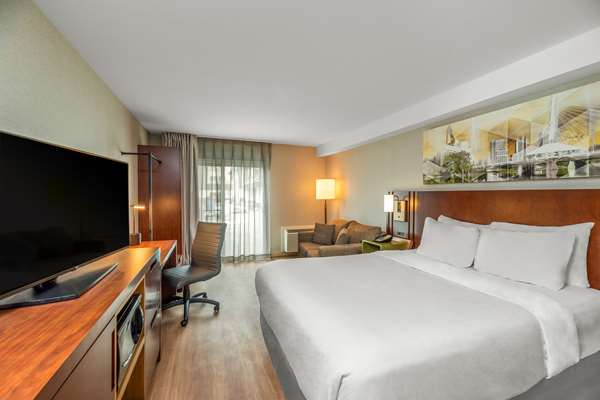  - Comfort Inn Winnipeg Airport