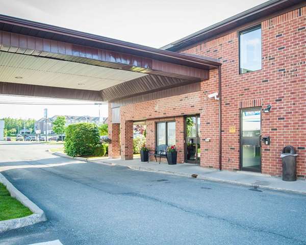 Exterior view - Comfort Inn Fredericton