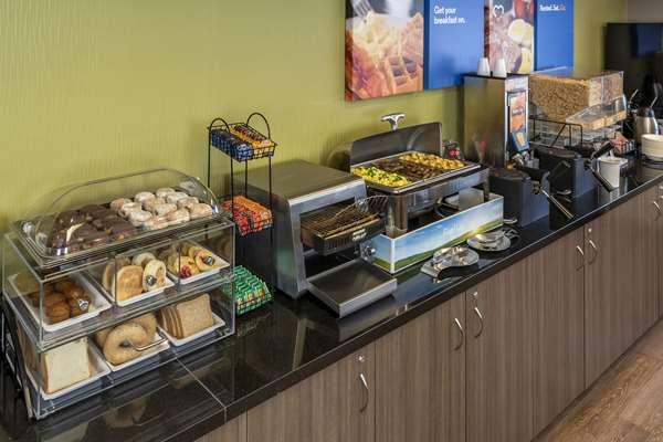 Amenities - Comfort Inn Fredericton