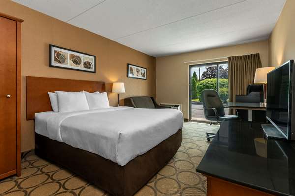  - Comfort Inn Fredericton