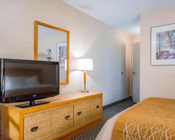  - Rodeway Inn St John