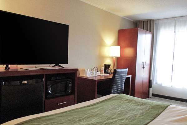  - Comfort Inn Dartmouth