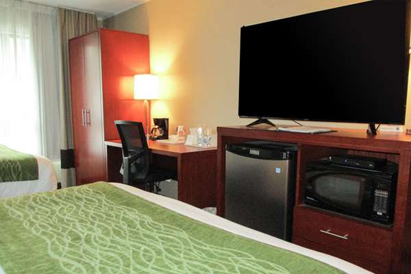  - Comfort Inn Dartmouth