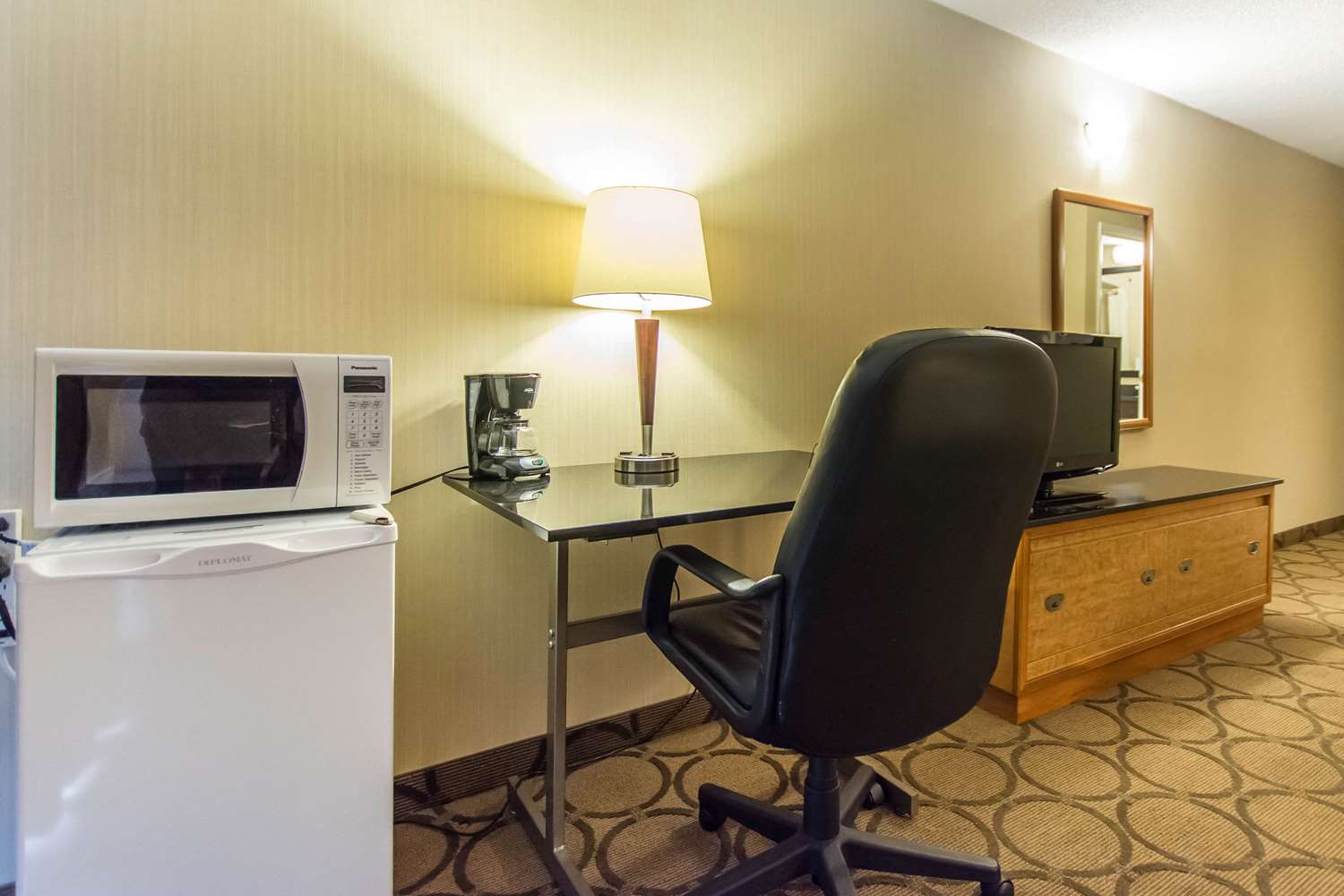 Comfort Inn New Glasgow, NS See Discounts