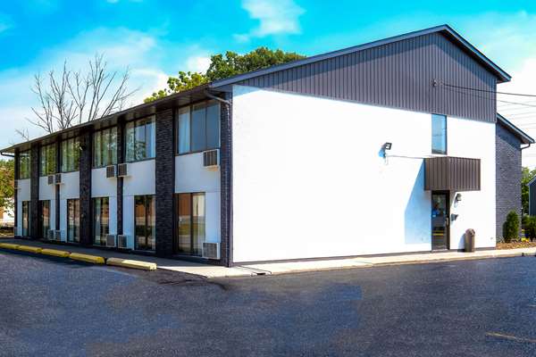 Exterior view - Comfort Inn Belleville