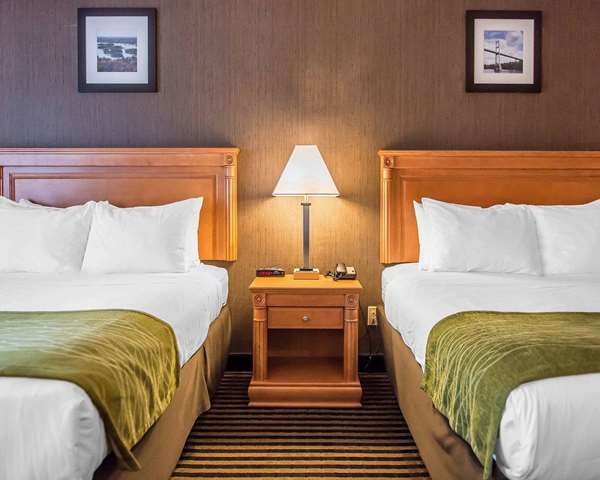  - Comfort Inn Brockville