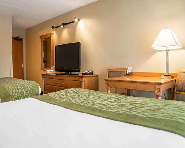  - Comfort Inn Brockville