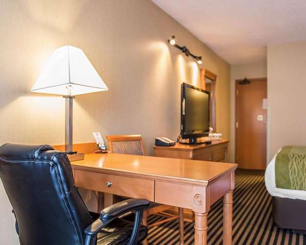  - Comfort Inn Brockville