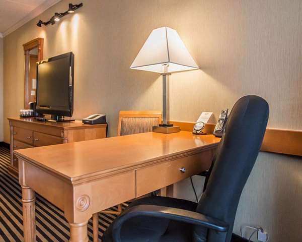 - Comfort Inn Brockville