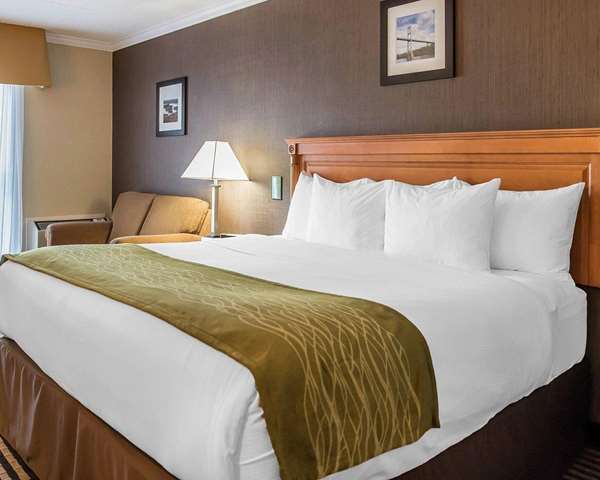  - Comfort Inn Brockville