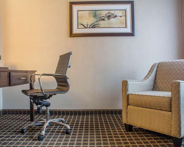  - Comfort Inn Guelph