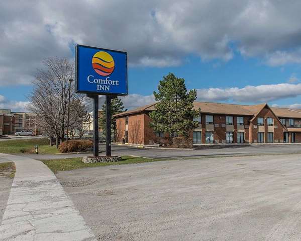 Exterior view - Comfort Inn Hwy 401 Kingston