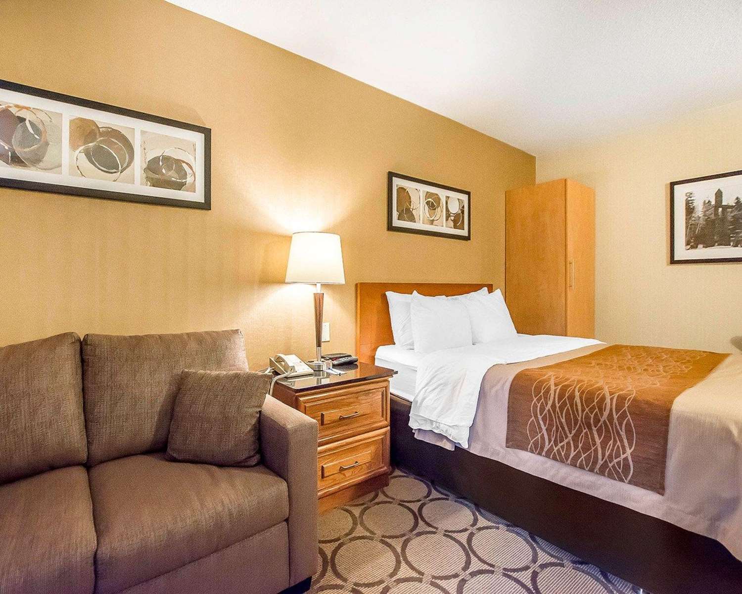 Comfort Inn Kirkland Lake, ON See Discounts
