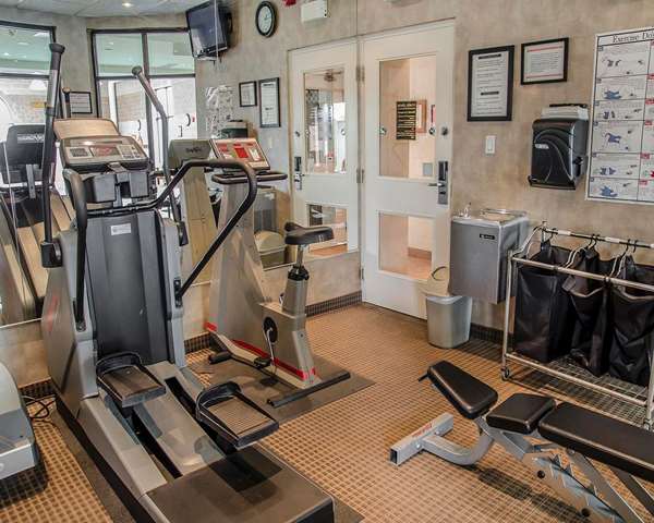 Fitness/ Exercise Room - Comfort Inn Northeast Markham