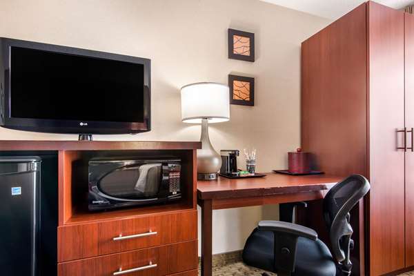  - Comfort Inn Toronto Airport West Mississauga