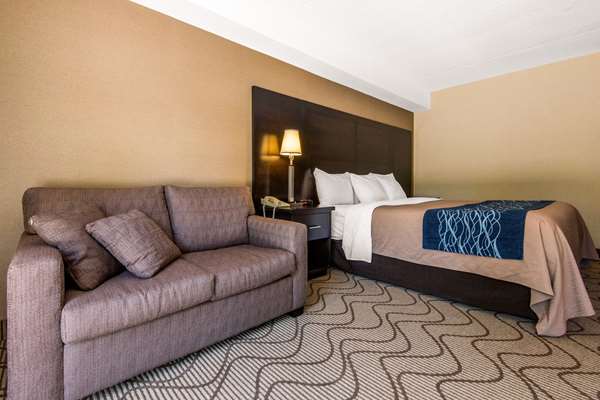  - Comfort Inn Airport North Bay