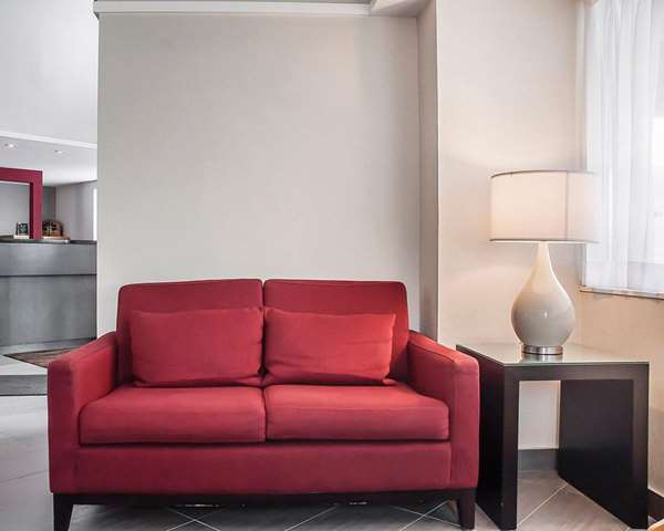  - Comfort Inn Orillia