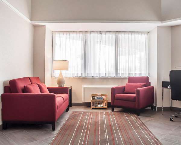  - Comfort Inn Orillia