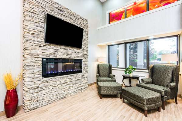  - Comfort Inn Owen Sound