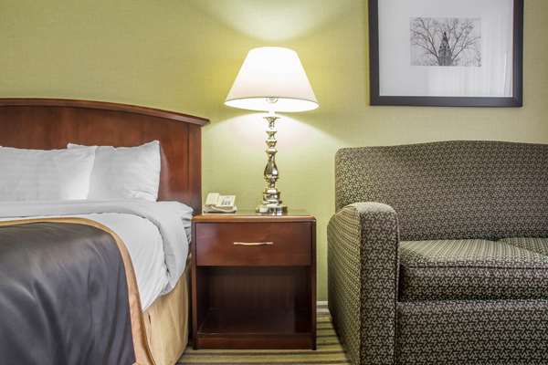  - Quality Inn Peterborough