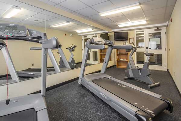 Fitness/ Exercise Room - Comfort Inn Pickering