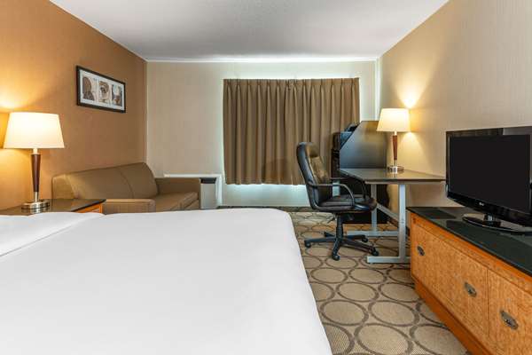  - Comfort Inn Simcoe