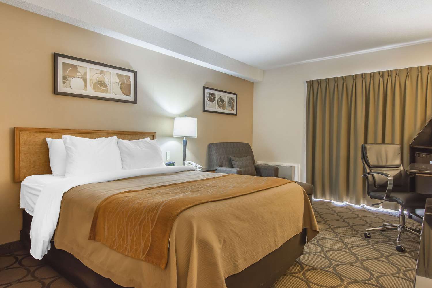 Comfort Inn Hill Moncton, NB See Discounts