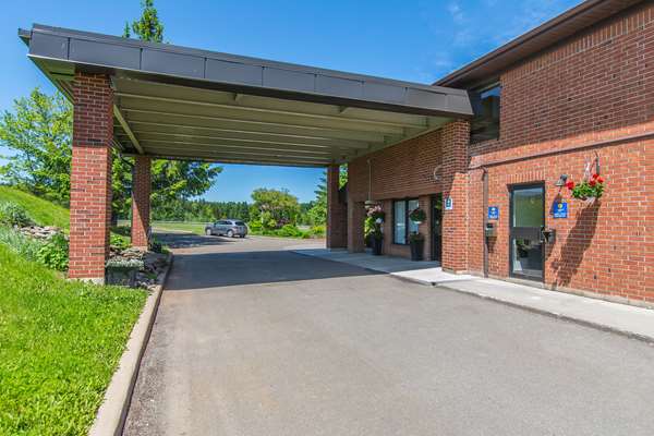 Exterior view - Comfort Inn Magnetic Hill Moncton