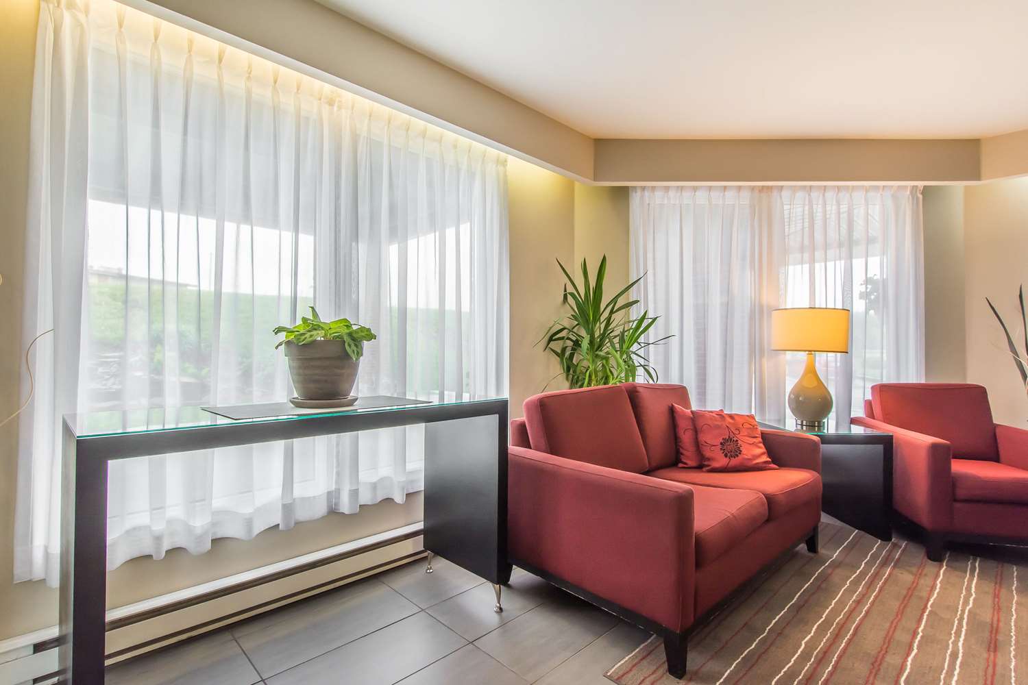 Comfort Inn Hill Moncton, NB See Discounts