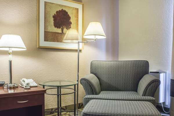  - Comfort Inn London