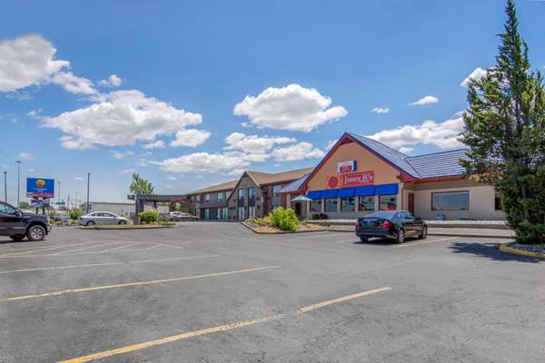 Exterior view - Comfort Inn St Catharines