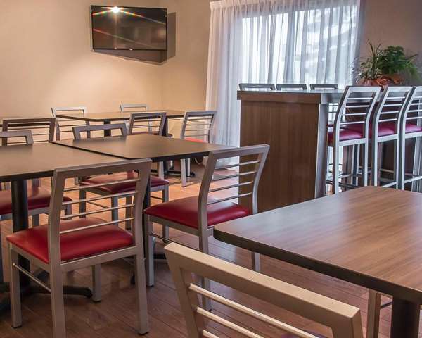 Amenities - Comfort Inn Thunder Bay