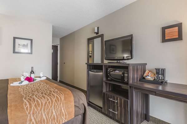  - Comfort Inn Trenton