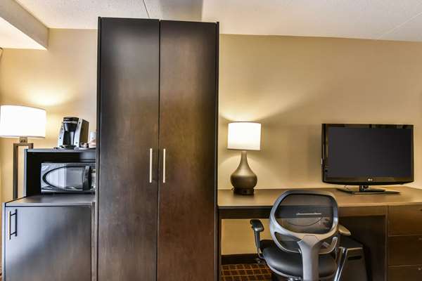  - Comfort Inn Windsor