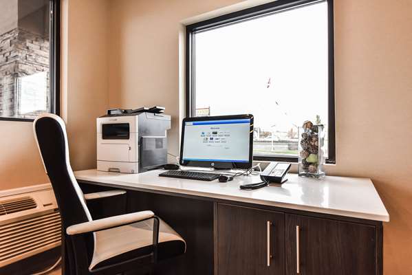 Conference Area - Comfort Inn Windsor