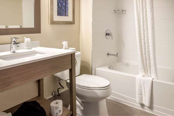  - Comfort Inn Montreal Airport Dorval