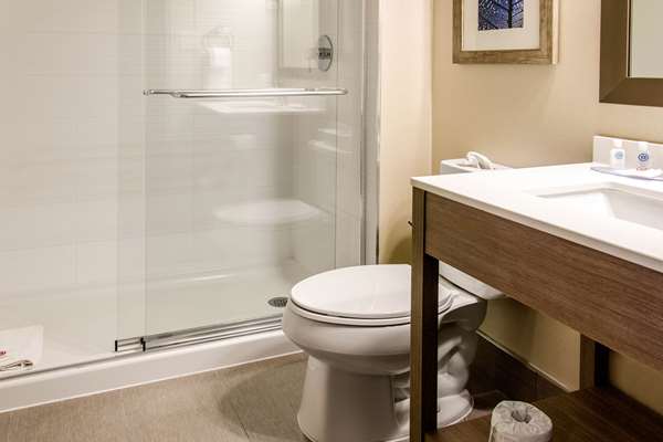  - Comfort Inn Montreal Airport Dorval