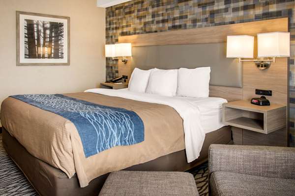  - Comfort Inn Montreal Airport Dorval