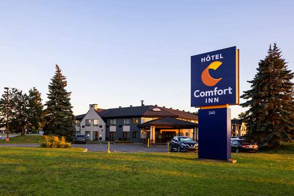 Exterior view - Comfort Inn Montreal Airport Dorval