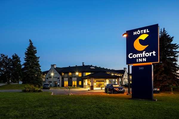 Exterior view - Comfort Inn Montreal Airport Dorval